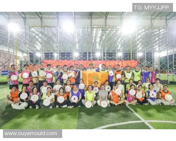 杭州飞盘队与上海飞盘队赛后复盘分析比赛经验与战术策略探讨