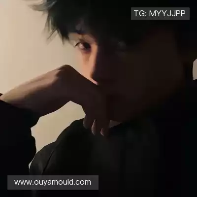 秦颂直
